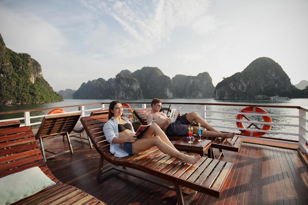 Hotel Secret Halong Cruise Hạ Long Exterior foto