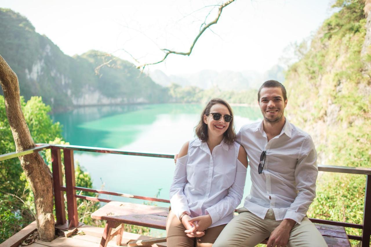 Hotel Secret Halong Cruise Hạ Long Exterior foto